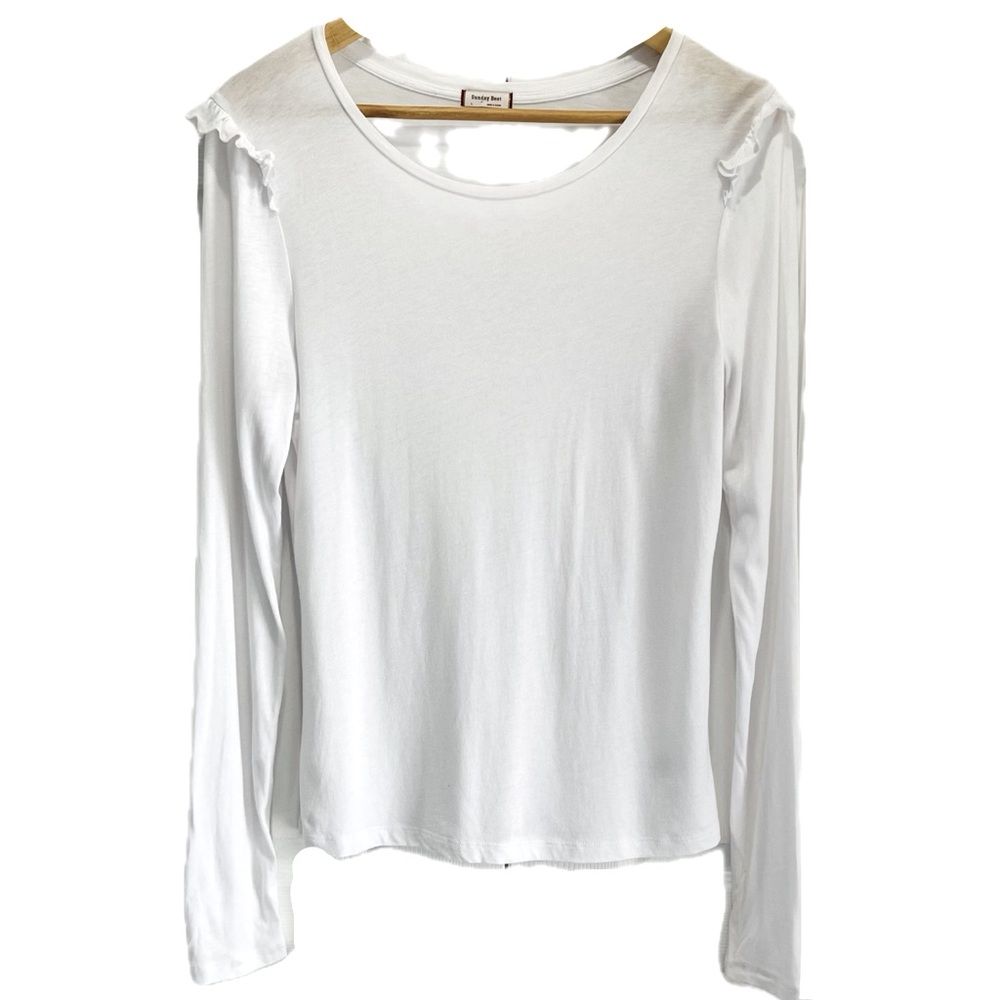 Sz.L- Sunday Best-White long sleeve ruffle shoulder blouse